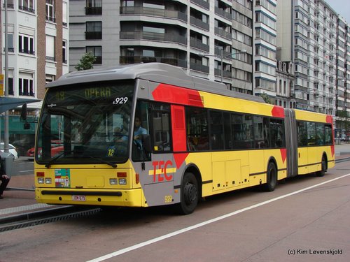 2003' Van Hool AG300