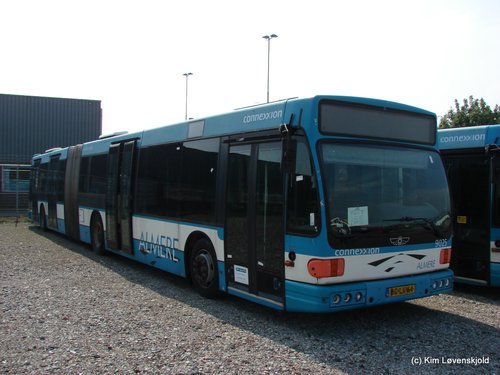 1998' Den Oudsten B93