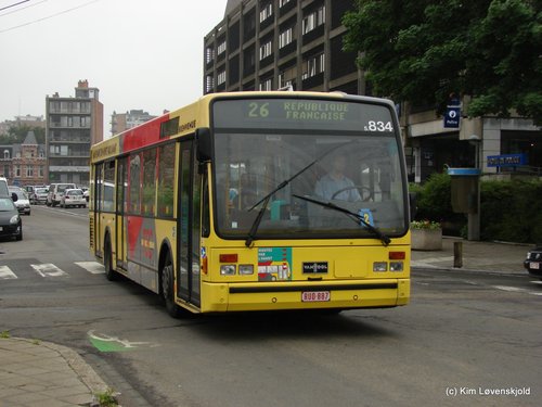 1999' Van Hool A320