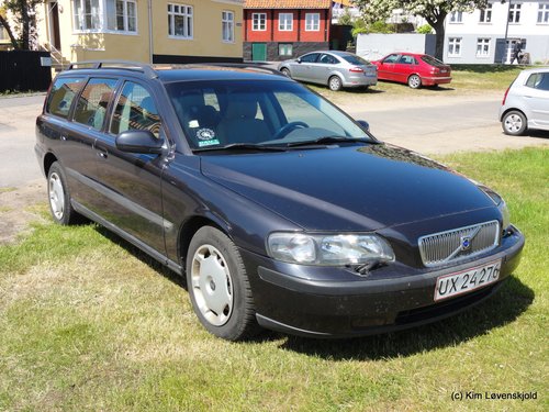 2002' Volvo V70