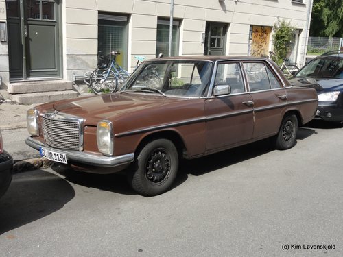 Mercedes W114/115