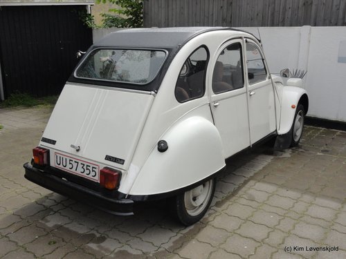 1986' Citroen 2CV6 CLub