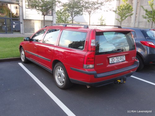 Volvo V70 AWD
