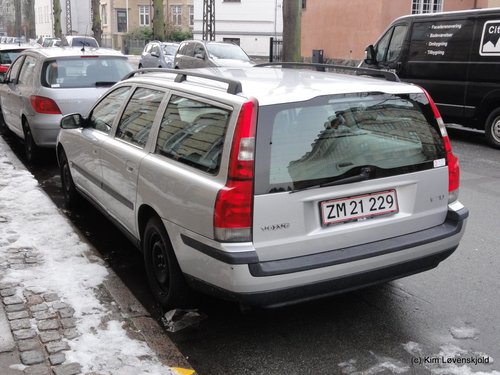 2003' Volvo V70