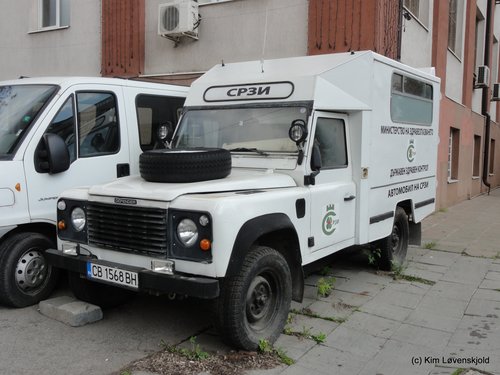 Land Rover Defender