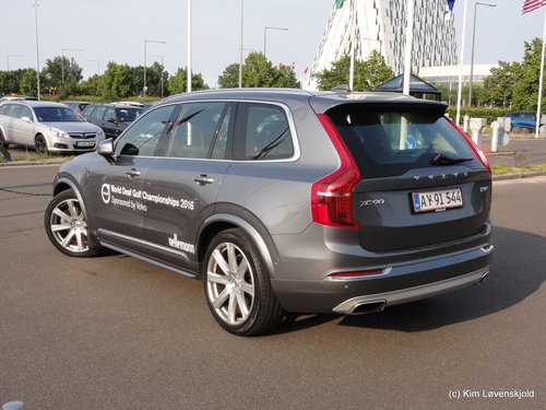 2016' Volvo XC90 T8