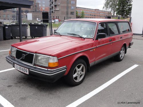 1988' Volvo 240 GL Aut.