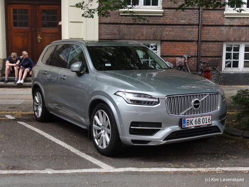 2017' Volvo XC90 T8