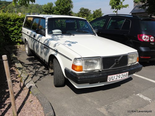 1988' Volvo 240 GL