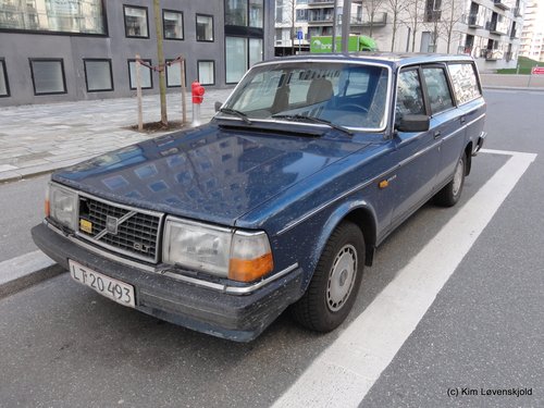 1982' Volvo 245GLT