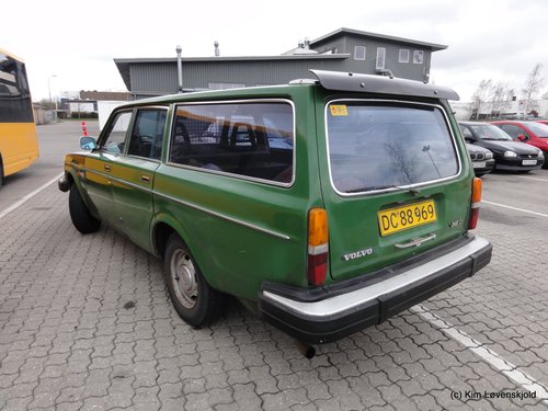 1976' Volvo 245L Van