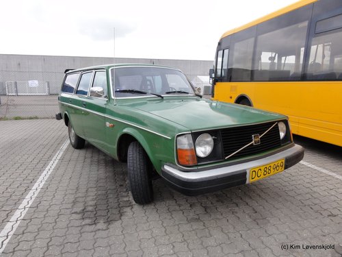 1976' Volvo 245L Van