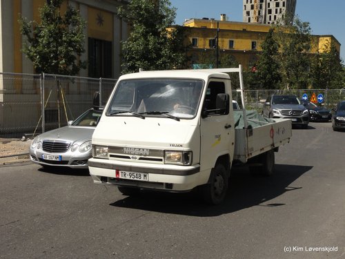 Nissan Trade