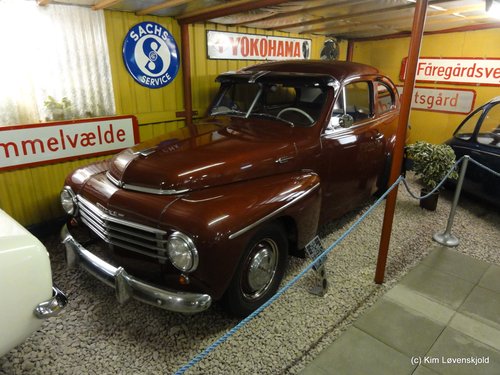 1953' Volvo PV444