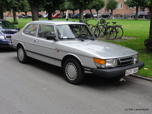 1985' SAAB 900