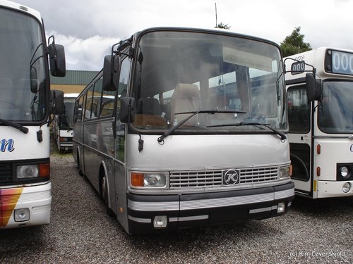 Setra S215