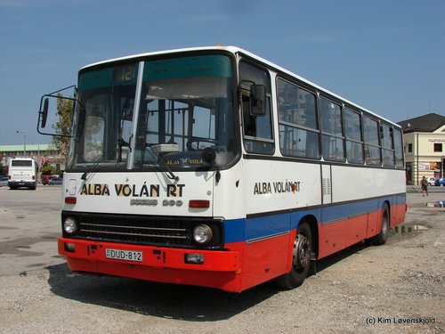 Ikarus 260