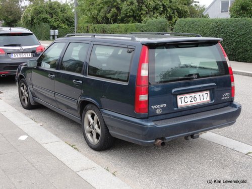 1998' Volvo V70 2,5 (MY99)