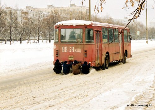 LiAZ 677
