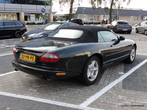 Jaguar XK8