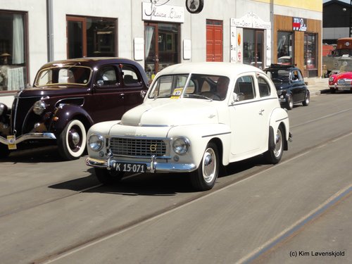 1956' Volvo PV 444