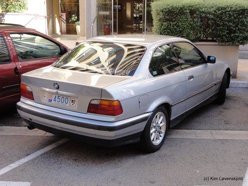 BMW 3xx coupe E36