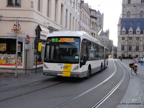 2009' Van Hool newAG300