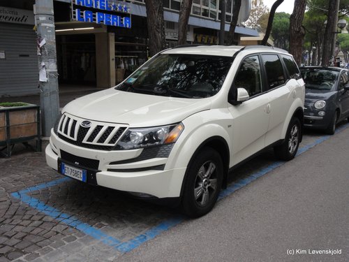 Mahindra XUV 500 AWD
