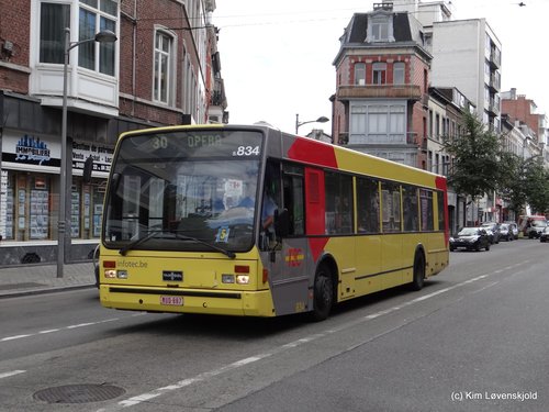 1999' Van Hool A320