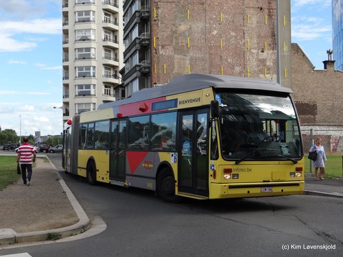 2003' Van Hool AG300