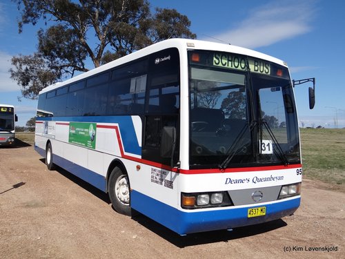 2001' Hino RG230 P&D