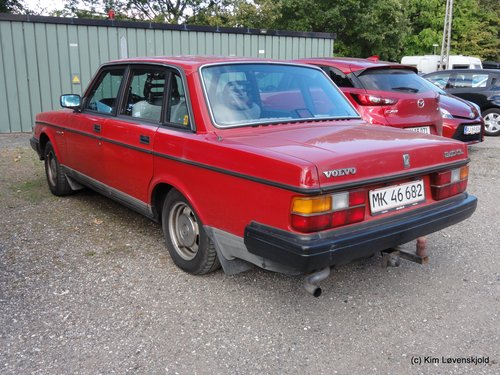 1986' Volvo 240 DL