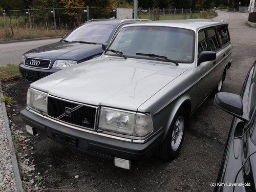 1991' Volvo 240 GL