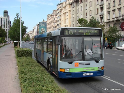 Ikarus 412