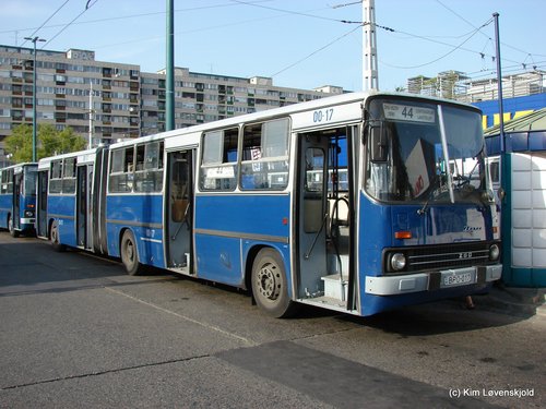 Ikarus 280