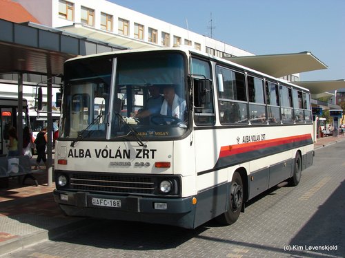 1990' Ikarus 260