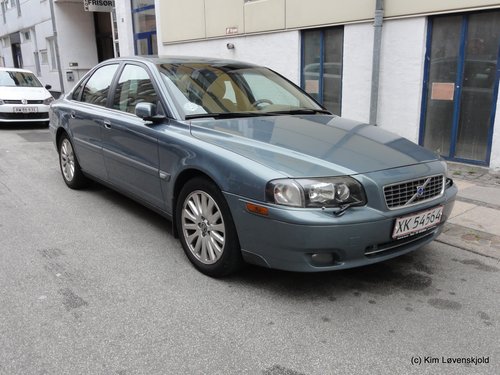 2003' Volvo S80 2,5T