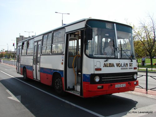 1997' Ikarus 260