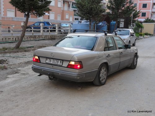 Mercedes W124