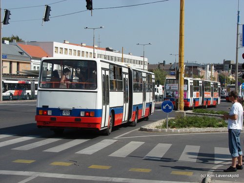 2000' Ikarus 280