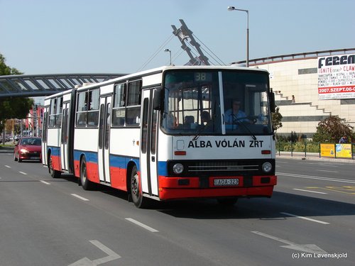 2000' Ikarus 280