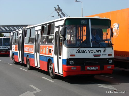 2000' Ikarus 280