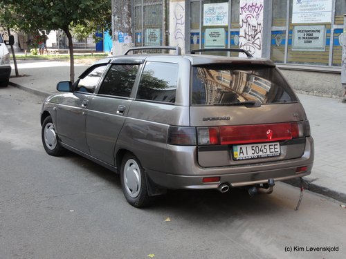 Lada VAZ 111