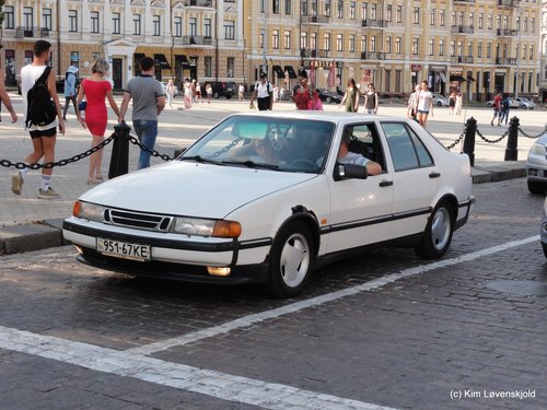 SAAB 9000