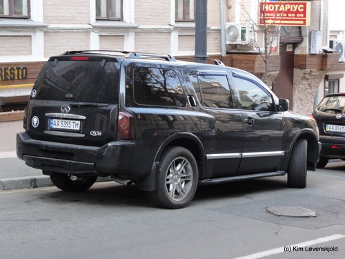 Infiniti QX56