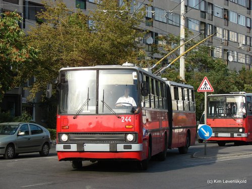 Ikarus 280T