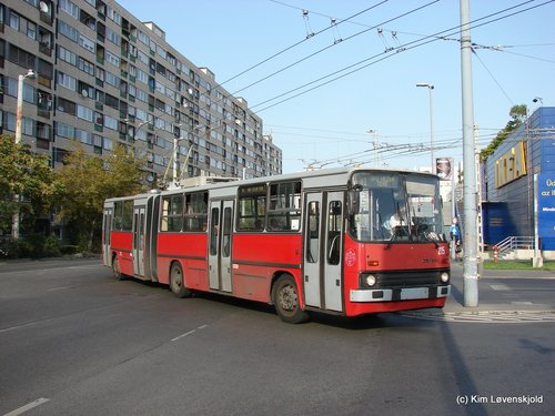 Ikarus 280T