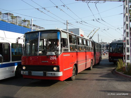 Ikarus 280T