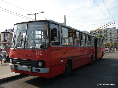 Ikarus 280T