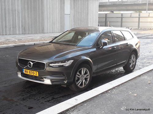 2018' Volvo V90 II Cross Country